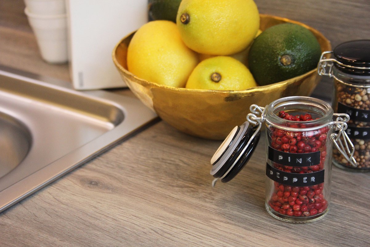 ScavoliniLondon's tweet image. What are you cooking up in the kitchen this weekend?

Share your recipes with us and tell us how you enjoy your @scavolini kitchen. #sundaycooking #cookskitchen #recipeideas