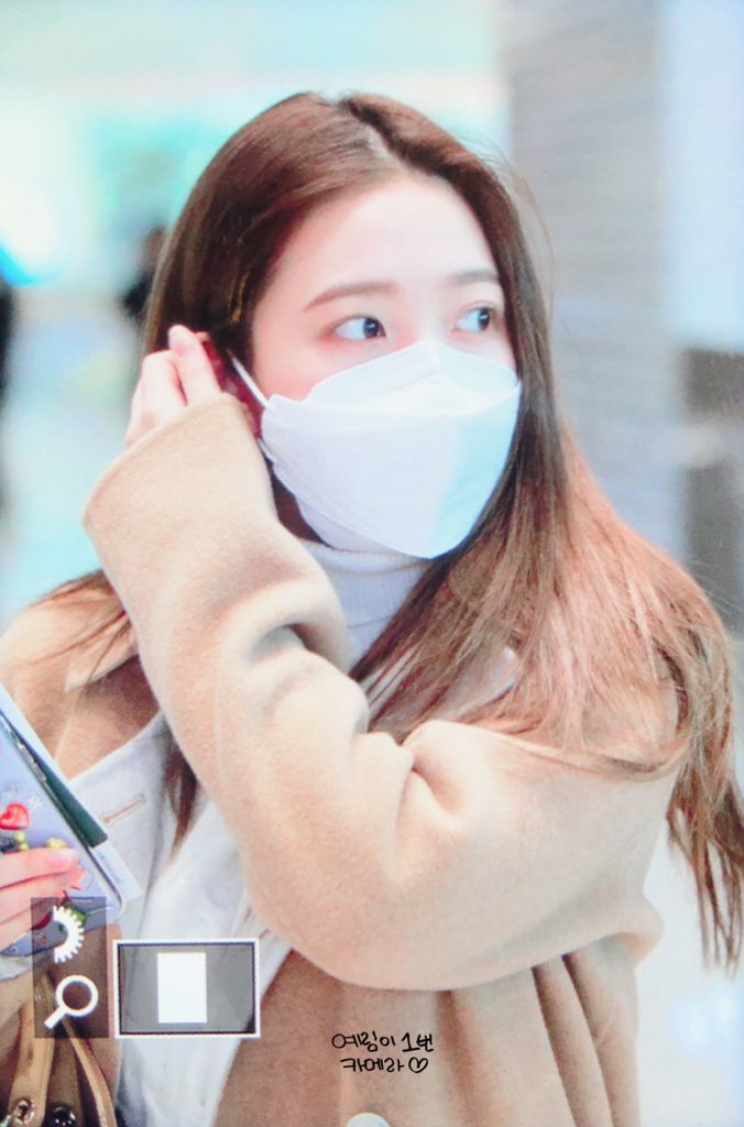 adorablecandy81's tweet photo. 200223
#예리 #레드벨벳 #RedVelvet https://t.co/neOTYM8v9e