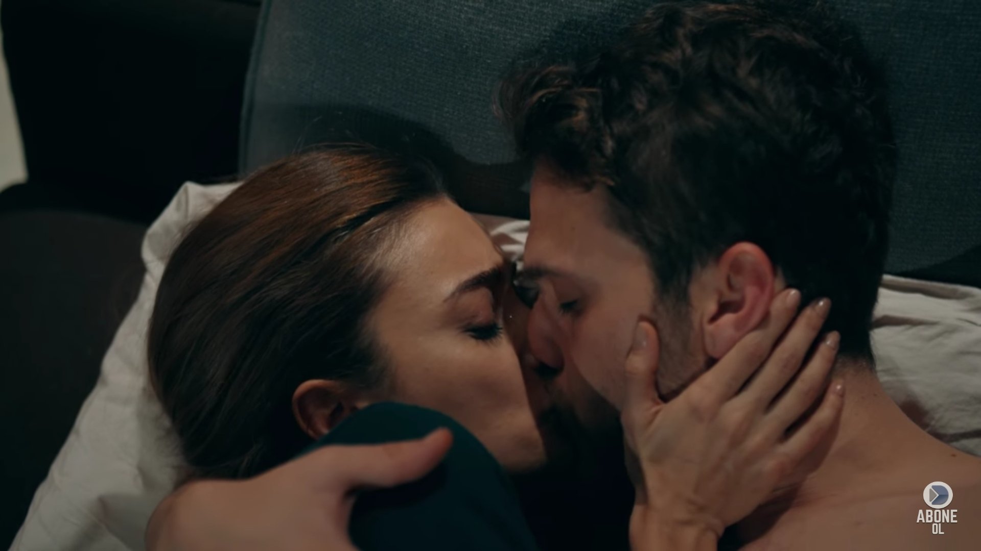 film izle çizgi film internette yeni insanlarla tanış