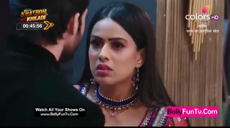 I_stan_queeNIA's tweet photo. #Brinda doesn't have any problem
To Dance with #Dev she doesn't have any problem when he is close to her, when he kiss her 😉 #DevBabu aise hi aage badte rahoo she doesn't have ANY problem 😉🙈
#Naagin4 #BrinDev
@Theniasharma @veejay_k #Niasharma https://t.co/rSHH552xic