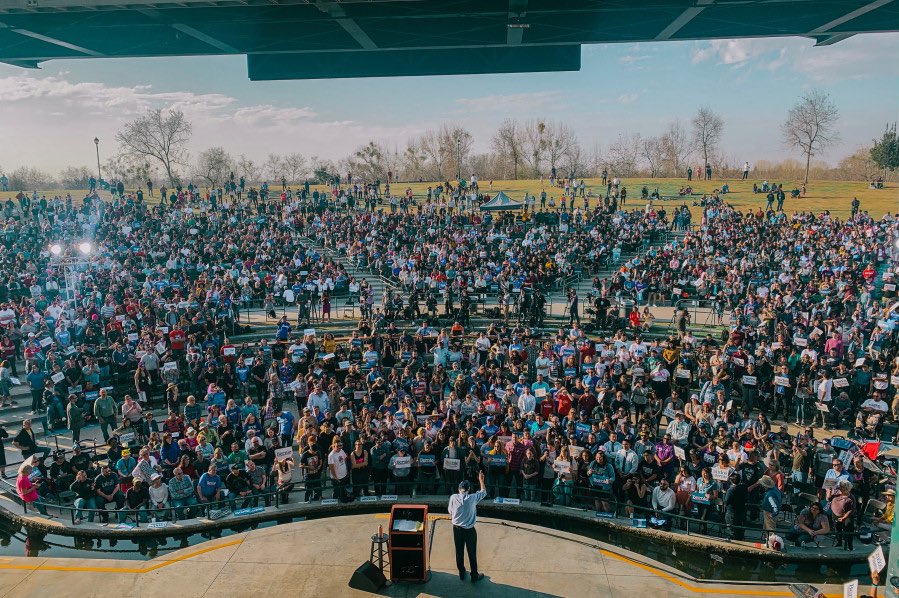 arenrlebrun's tweet photo. “I have cast some lonely votes, fought some lonely fights, mounted some lonely campaigns. But I do not feel lonely now.” @BernieSanders https://t.co/l41oRCCCda