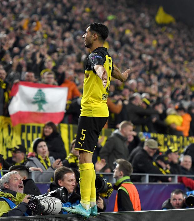 Christi86267755's tweet photo. @BVB @AchrafHakimi Das war mega unvergesslicher Moment der Abend 💪🖤💛 https://t.co/zXHpOkVRts