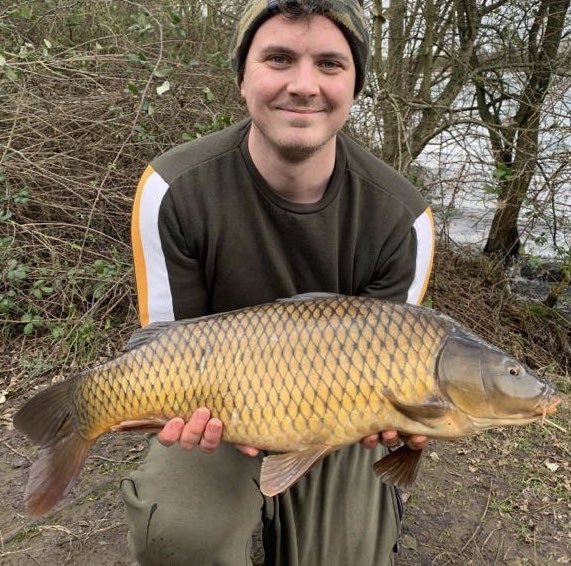 stgeorgeslake's tweet photo. Unbelievable- one of the #czechblue #leneys only stocked a fortnight ago at 12.8 has been caught by Thomas Stevens at 13lb 7oz! thatโs a huge weight gain #restock2020 #carpfishing https://t.co/LE90bQr9HO
