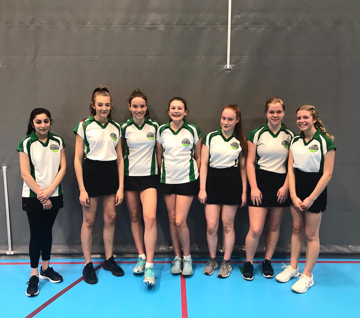 RawcliffeNetbal's tweet photo. There was some brilliant netball from the Rawcliffe Juniors today, we finished with two wins and one loss 💚
#teamgreen #netballteam #juniornetball #netballclub #thesegirlscan #smileyhappyfaces #netballgirls #happycoaches #sundaysmiles https://t.co/flE4kEITOT