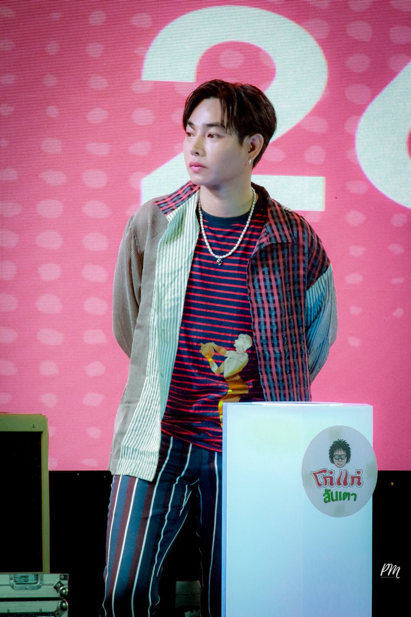 PePPerMinTzzzz's tweet photo. ลงรูปดีเลย์ แต่ความน่ารักไม่เคยดีเลย์ตามนะครัช อิอิ 🤭🤭🤭
#เป๊กผลิตโชค
#PeckPalitchoke
#KohFunRunxPECK
#โก๋แก่ลันเตาxPeck
#palitgallery
#PMzPHOTO https://t.co/ZtU8k2F4SX