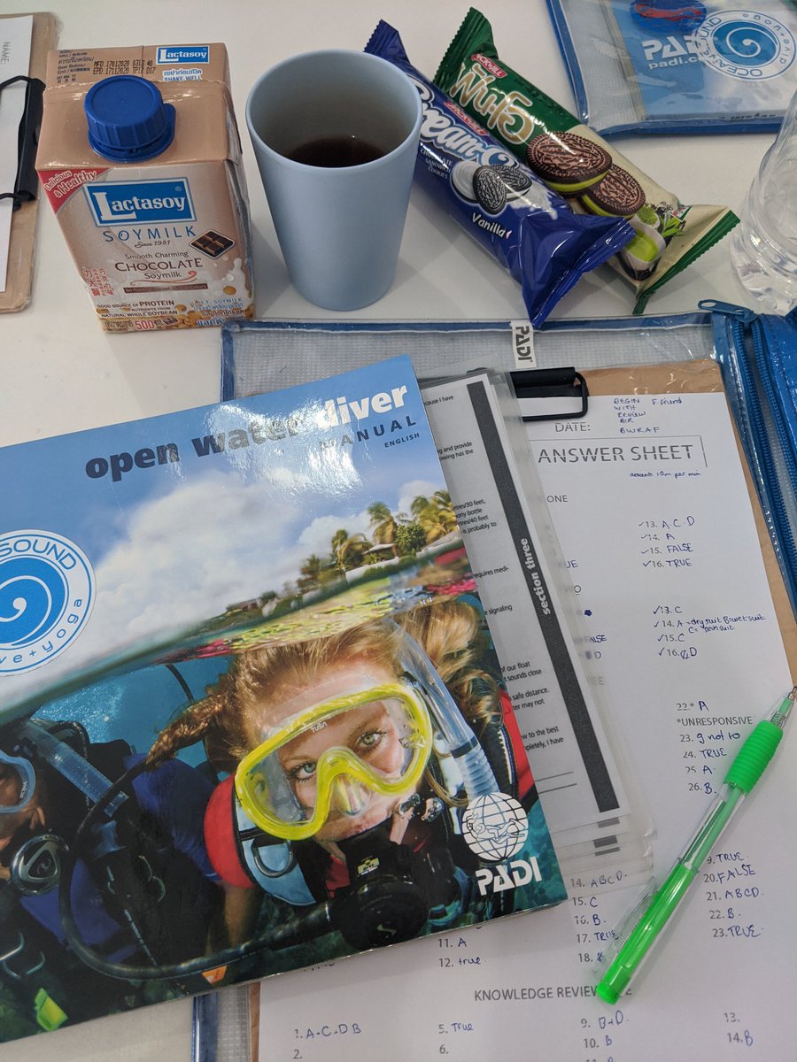 gracecarter2015's tweet photo. We passed! Almost PADI certified! 😬😬😬 👌 Thought I'd add a pinch of fear before finishing my travels in Thailand. 
#scubadiving #scuba https://t.co/3pvl34moTH