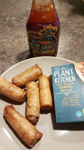 abientouk1's tweet photo. Do you love Spring Rolls but are a #vegetarian?
Check out our latest product review on #PlantKitchen No Duck Spring Rolls.
https://t.co/XUVLRCGjRx https://t.co/j9MJxquCLv
