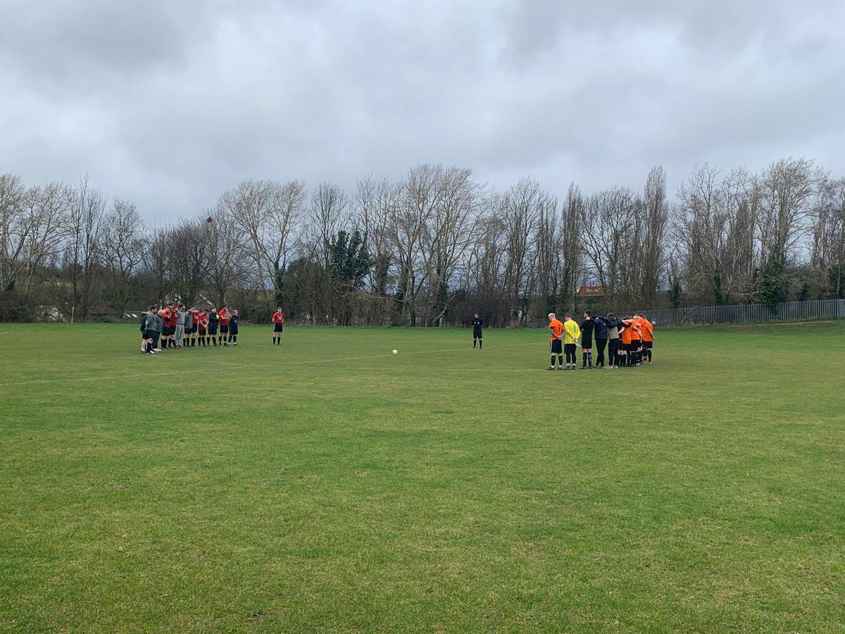 hartley_fc's tweet photo. Minute remembrance for Jordan and a very close member of the clubs family ❤️⚽️ #footballfamily https://t.co/BeCCASJulU