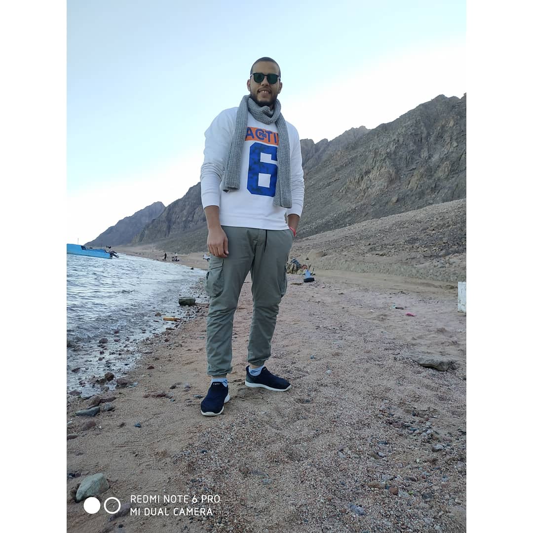 Eng_3laaNofal's tweet photo. 💙🌊⛰️💙
#three_pools https://t.co/y2L9WaJjyD