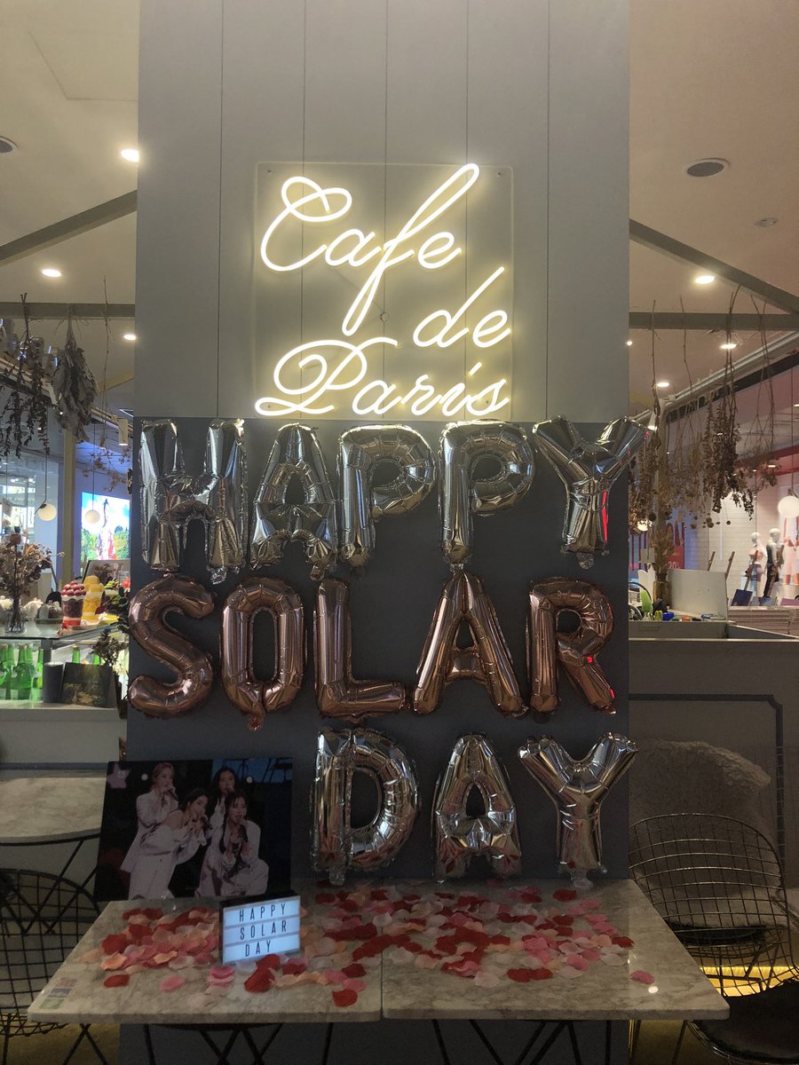 cafedduk's tweet photo. thank you to everyone who came down and supported the event!

for those that attended, i hope that all of you liked the gifts and enjoyed your experience at the event!

cafedduk is now closed. thank you.

#cafedduk https://t.co/504IClpd5b