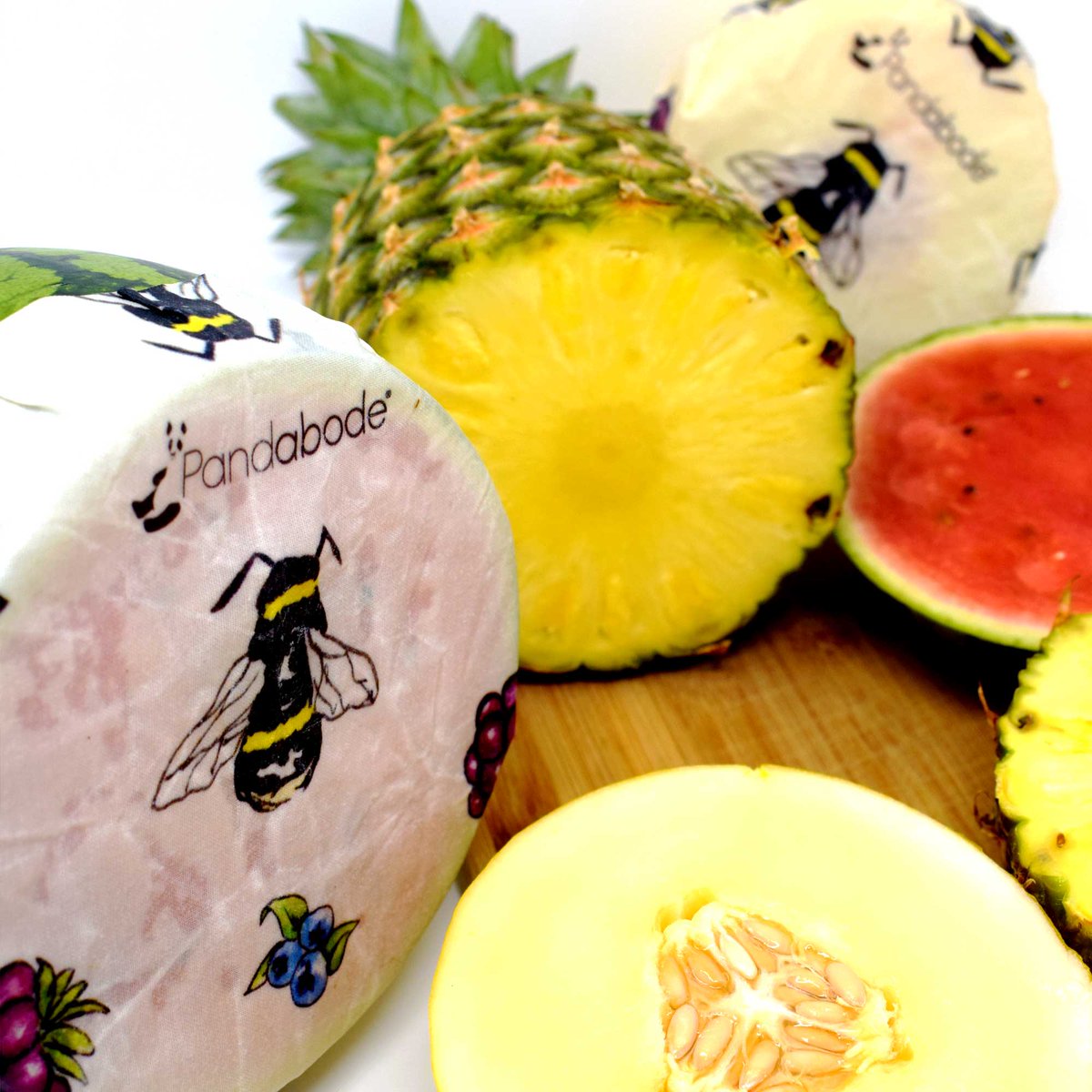 pandabode's tweet image. 23% off our Beeswax Food Wraps for a limited time only! 🤩

Beeswax wraps are a great eco friendly alternative to plastic cling film. Our wraps create a sealed covering for your food, they are washable, organic and biodegradable.

Shop now: bit.ly/2T0d2Pv

#beeswaxwraps