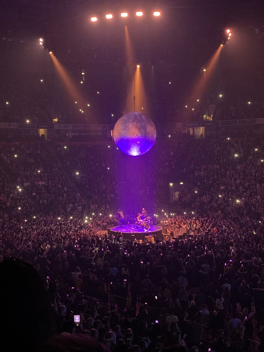 surinderholt's tweet photo. @thescript @ShootTheSound Woken up with a sore throat after all the singing, fantastic gig, thanks a million #epic #TheScriptFamily #Manchester https://t.co/yVv1osszZq