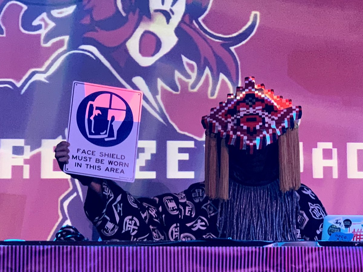 manoske_'s tweet photo. ⚠️👺⚠️ #squaresounds https://t.co/i1CnhQYetF