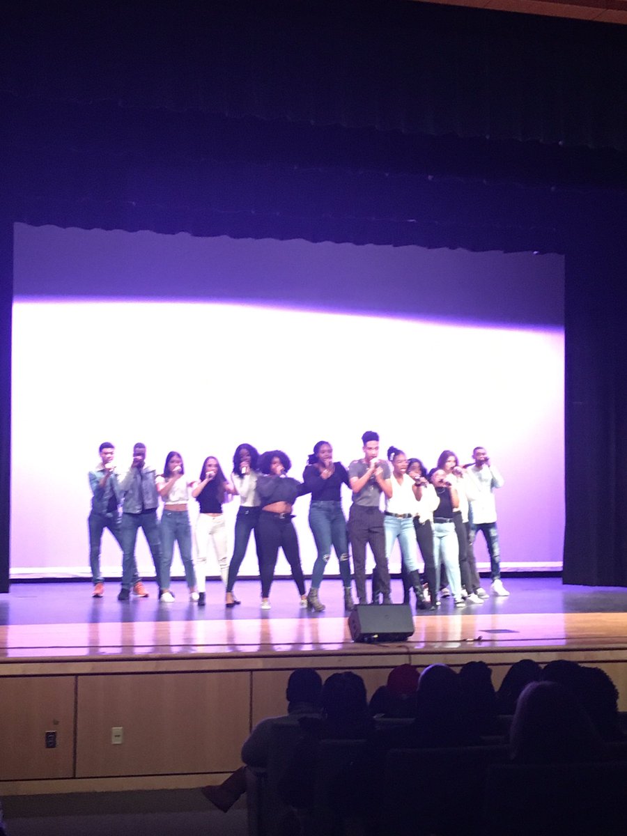 Ms. Bush tweet media