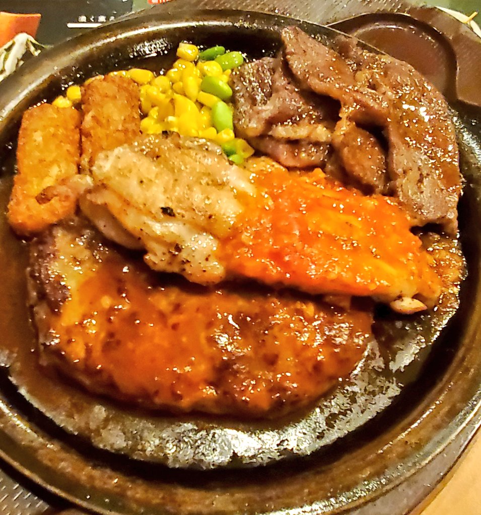 しまぬに 結局ガスト よくばりステーキコンボ不味くはないんだよ でも ちがうんだよかぁ チャン これでライス大を注文すると約1 7k お高い T Co 2jhf0dlxut Twitter