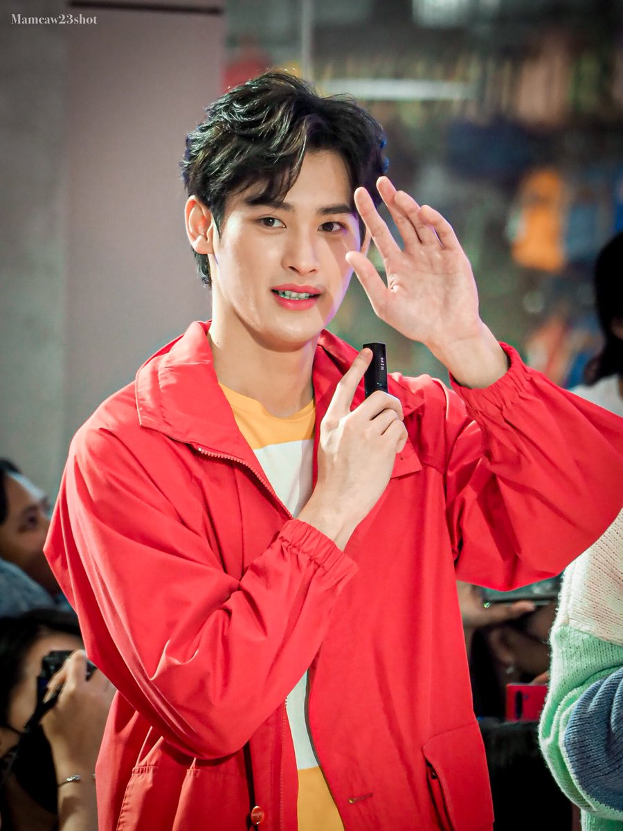 Mameaw_GMNC's tweet photo. บาย บ๊าย 🖤

@numberx9th
#number_9th
#MYSScosmetic
#MYSSxUWMAseries https://t.co/xeQ0t4uyo0