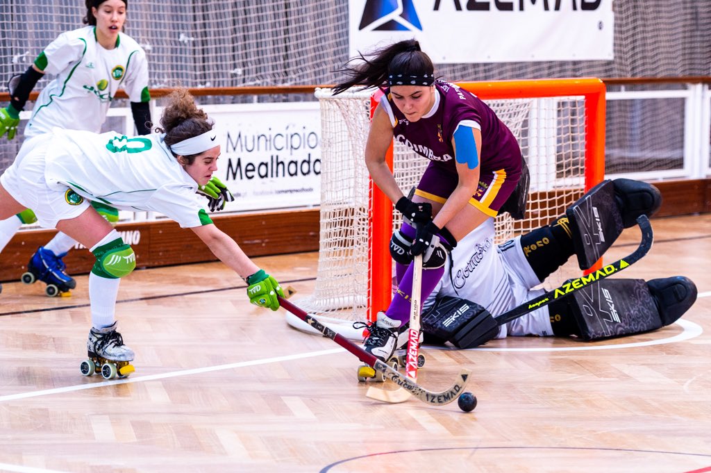 OficialFPP's tweet photo. #HóqueiEmPatins
AP Coimbra 1 x 6 AP Porto
🏆 𝗜𝗻𝘁𝗲𝗿-𝗥𝗲𝗴𝗶𝗼̃𝗲𝘀 𝗙𝗲𝗺𝗶𝗻𝗶𝗻𝗼 𝟮𝟬𝟮𝟬
#FPP #IRFem
•••
📷 @cmariaphotos / FPP https://t.co/dmSs6RyTba