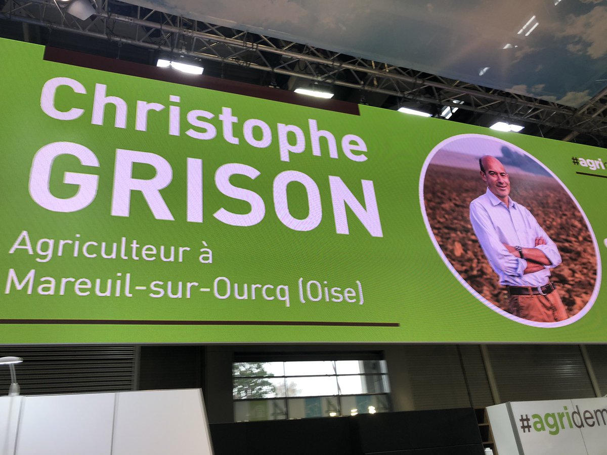 Agridemain's tweet photo. Beaucoup de monde avec @QAurousseau @Karine_6319 @agritof60 pour deguster le plat de @genelettiphilip au @Salondelagri https://t.co/JiFIq9cgUS