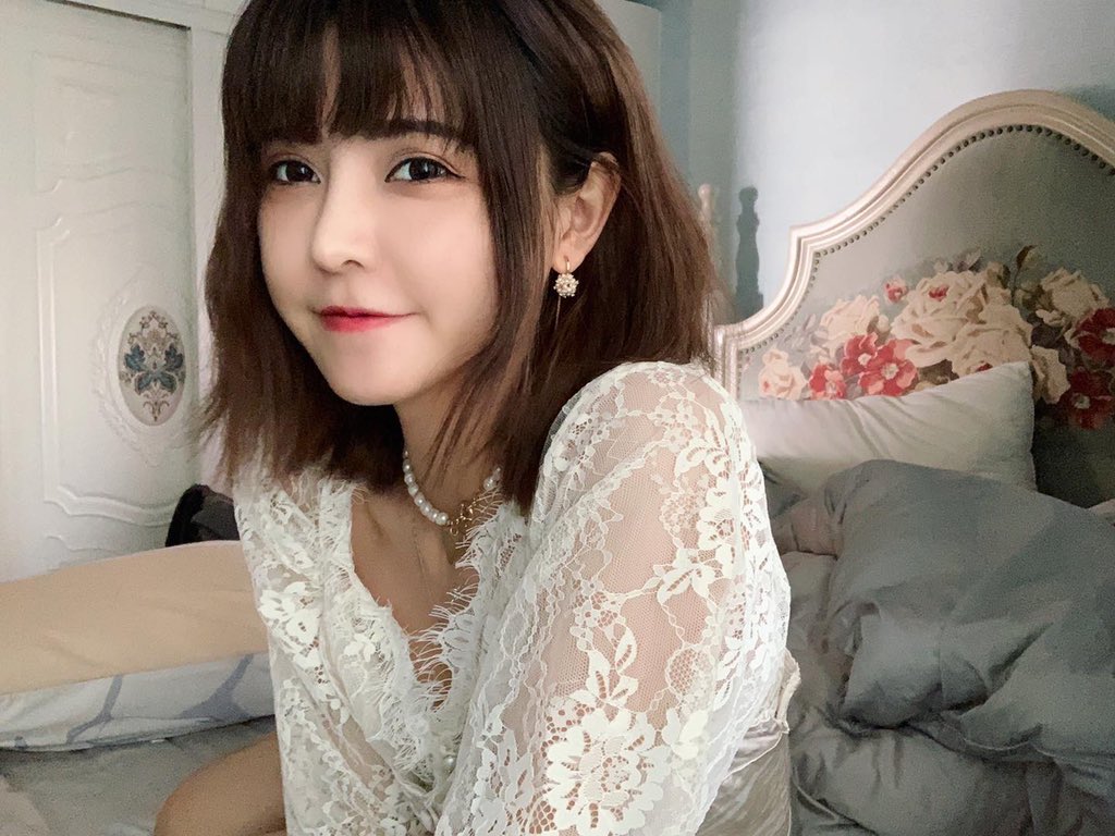 buliangV's tweet photo. 看起来比较温柔的不良 https://t.co/rK5vyoq38V
