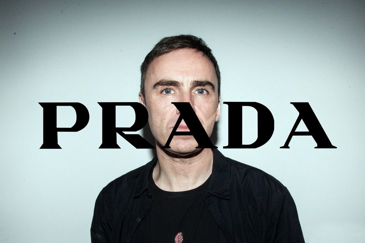 StreetFashion01's tweet photo. ITS HAPPENED! RAF SIMONS IS GOING TO PRADA!!!🖤 https://t.co/7VBOWxiHb9