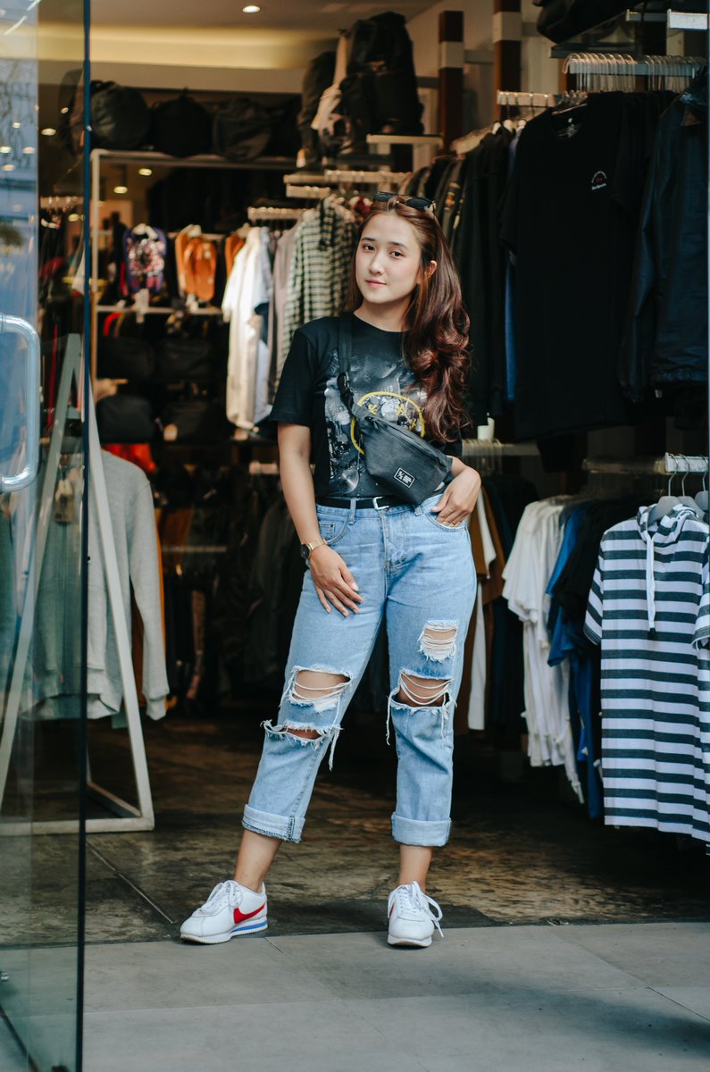 SIXPAXclothing's tweet photo. Nirvana - S M L XL XXL  | Fast order : 087821221391 wa/text #sixpax https://t.co/hbKNU6O8sd