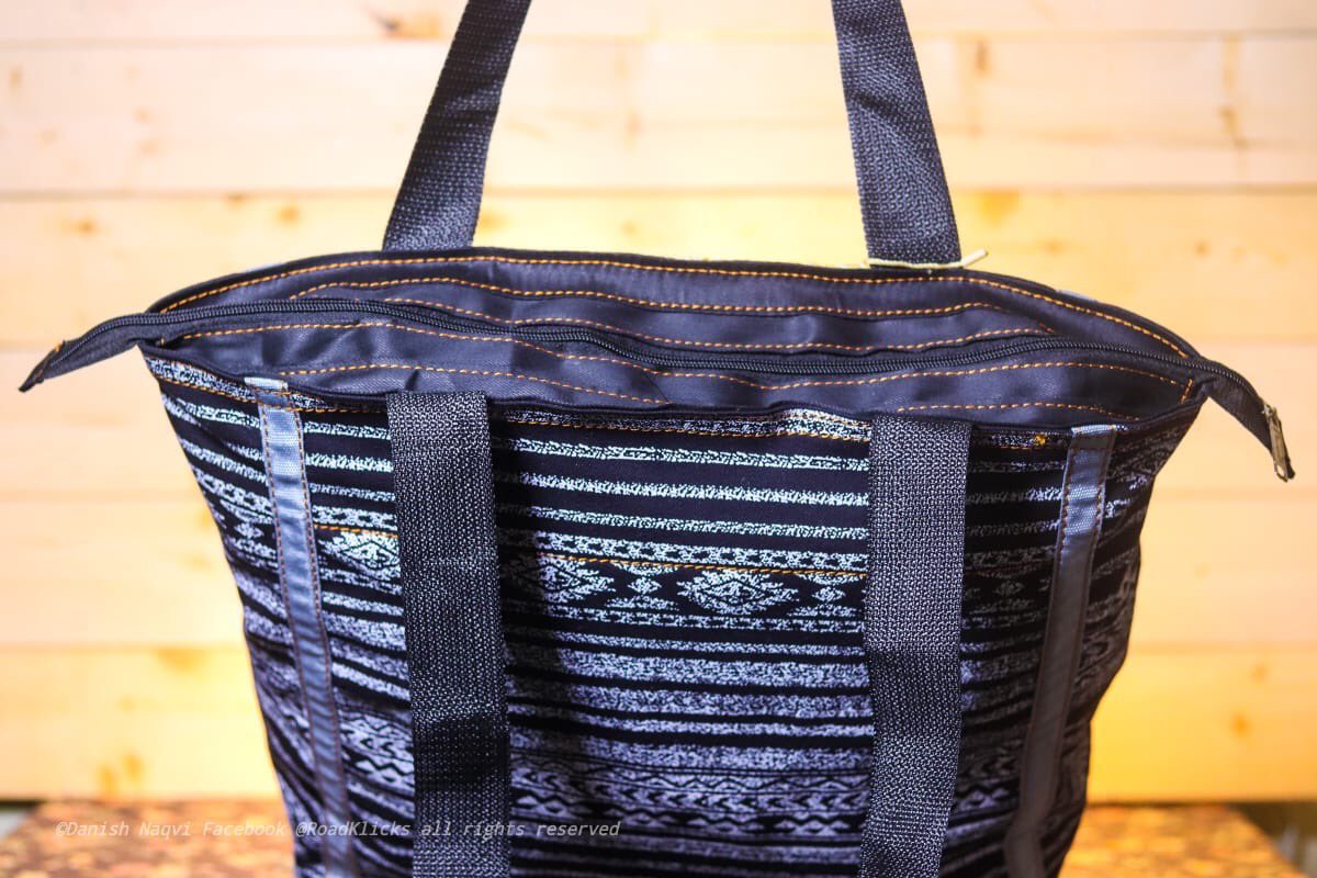 PakistanEco's tweet photo. Style with Grace

New Design  in ECO- Step Spring Collection

Black Denim Shoulder Bag
DHB-0011
Colors: Black and Yellow
Price: Rs. 650
Inbox for orders

Say Hello to the Spring Colours at Eco Step
WhatsApp at 0313-2248882 https://t.co/Jb9PqHpUIB