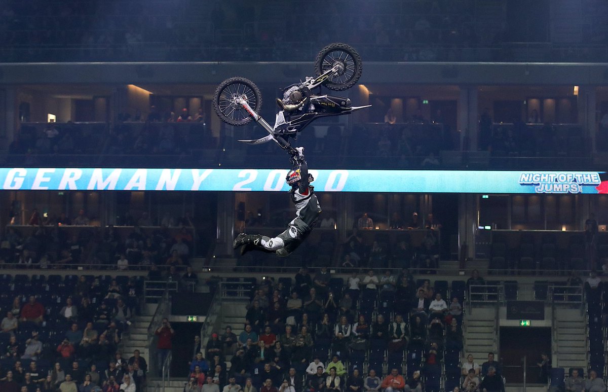 LucAckermann98's tweet photo. Unreal NIGHT of the JUMPs - 1st Doubleflip train with Josh Sheehan on german ground and Freestyle of Nations victory for Team Germany! Thumbs up to my team mates @kai_haase + Hannes Ackermann!
#notj #berlin #redbull #husqvarna #specteyewear #maxxisreifen #oneal #peterpane #ortema https://t.co/EGPEIJcGOj