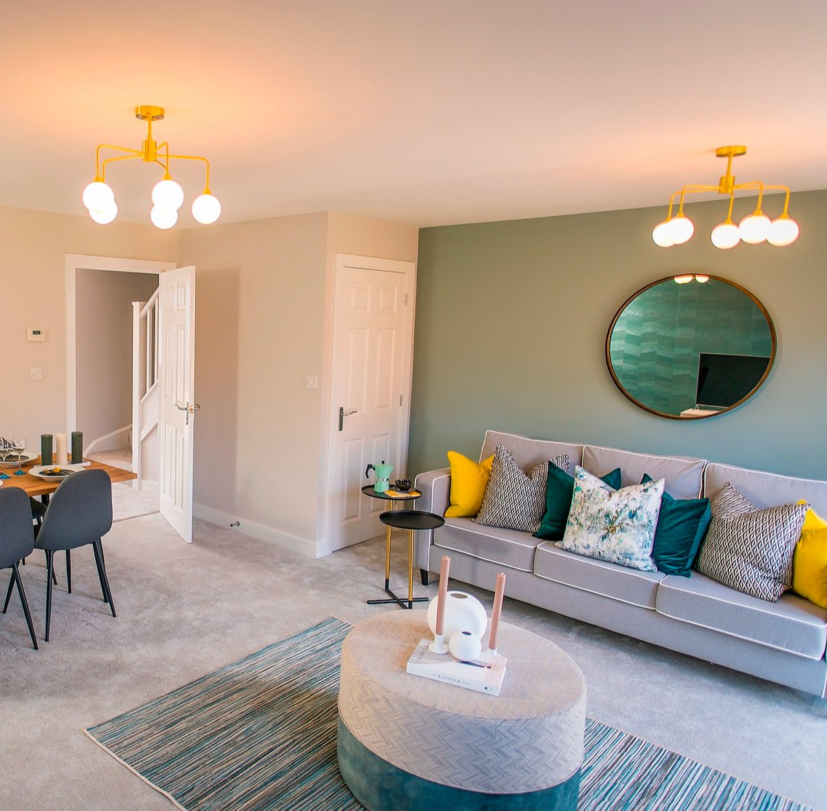 LeaValleyHomes's tweet photo. Whether you prefer #bold colours or keeping it neutral, our #homes are a blank canvas so you can make it your own! > https://t.co/Pl5RrsliKs #LeaValleyHomes https://t.co/1Fg7VK0qYt