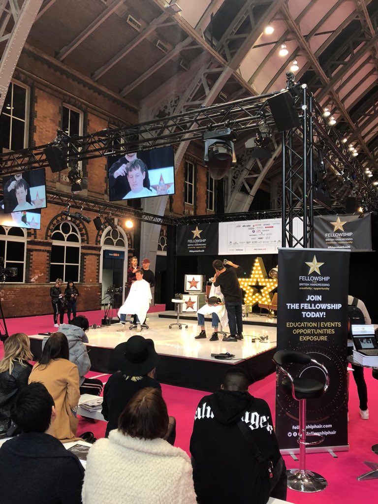 prohairlive's tweet photo. There will be lots going on over on the Fellowship stage today and tomorrow ! βοΈ Be inspired and see some fabulous LIVE looks π€© #prohairlive20 https://t.co/2NoXDt83yd