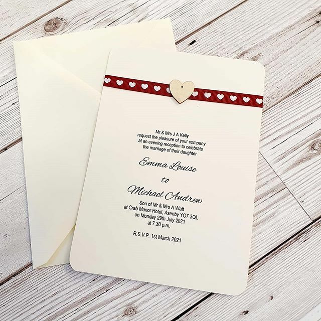 SuePixieSimpson's tweet photo. Take a plain invitation  add some decorative ribbon, a wooden heart and  voila. .
.
.
#weddinginvitation #northallerton #bespokerinvites  #weddinginvites https://t.co/a98R54EYy7 https://t.co/eduZ74VBgz