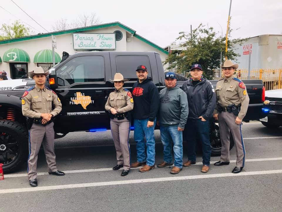 STFTMFordTrucks's tweet photo. Newest Members of @STFTMFordTrucks #LEO @TexasHwyPatrol #stftm #community #unity #family #loyalty #ford #fordtrucks @FordTrucks @ford https://t.co/FZo9Sfw831