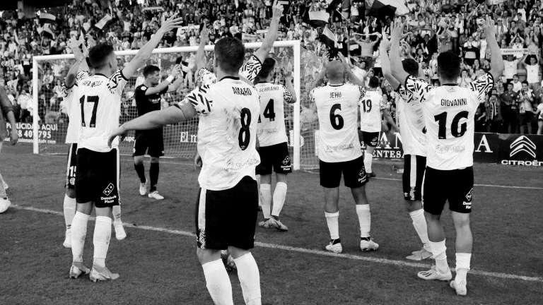 ⚽️DÍA DE DERBI

Hoy toca verlo como un aficionado más, ¿qué se siente desde la grada? Yo ya lo disfruté desde dentro...

🍀Suerte <a href="/SalamancaCFUDS/">Salamanca UDS</a> 
#ADNUDS #JugamosTODOS ⚫️⚪️