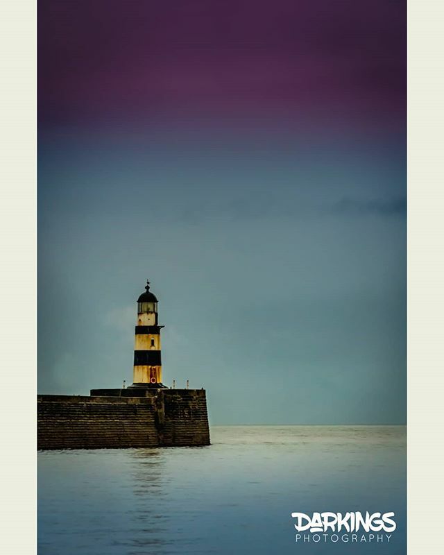 darkingsphoto's tweet photo. Another Seaham Lighthouse pic

#seaham 
#seahamlighthouse 
#netogs
#hartlepoolphotographer 
#northeastphotography 
#eastdurhamcoast 
#eastcoast 
#lighthouses
#sony18135 
#sonya6500
#seascapephotography 
#seascape https://t.co/tlInjN2RL5 https://t.co/lEySmzaVl3