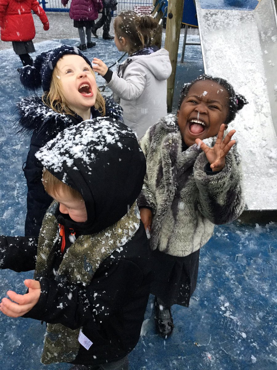 STAClassBirch's tweet image. Hope you all had a great half term week? Sadly no more snow but here’s a few snaps from last week’s snowstorm fun! ❄️⛄️😀 #teamstannes