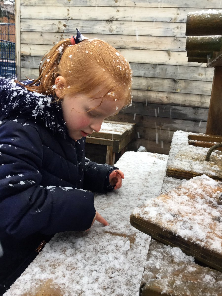 STAClassBirch's tweet image. Hope you all had a great half term week? Sadly no more snow but here’s a few snaps from last week’s snowstorm fun! ❄️⛄️😀 #teamstannes