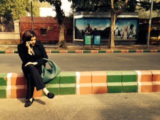 Nidhi's tweet photo. As we get ready to cover another Presidential visit, images from the last one, President Obama in January 2015. Sitting on pavements and waiting is a special perk :) @maya206 @Srinjoy_C https://t.co/0LGt5Y6EvD