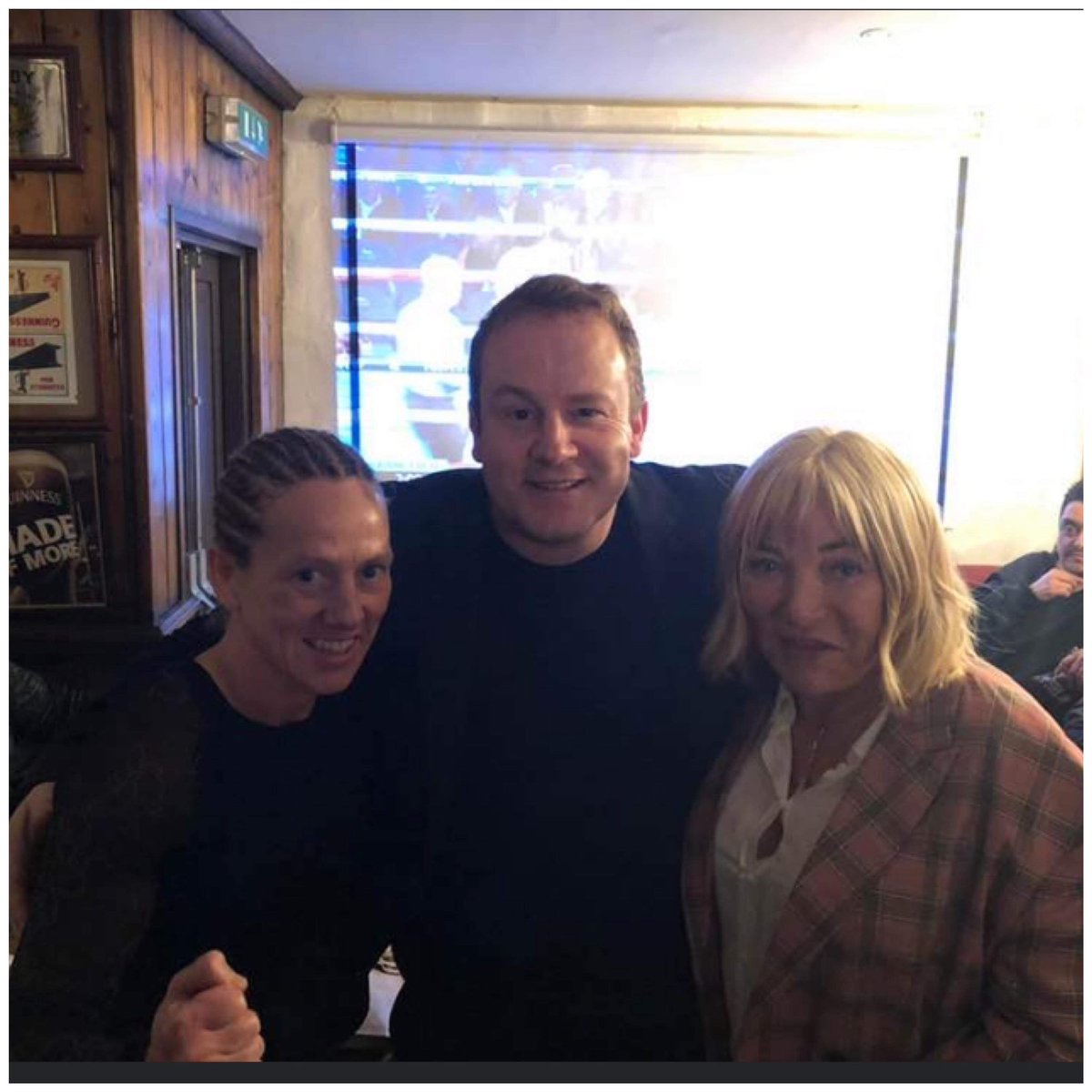 #kelliemalony #cathymcateer #clearysirishbar