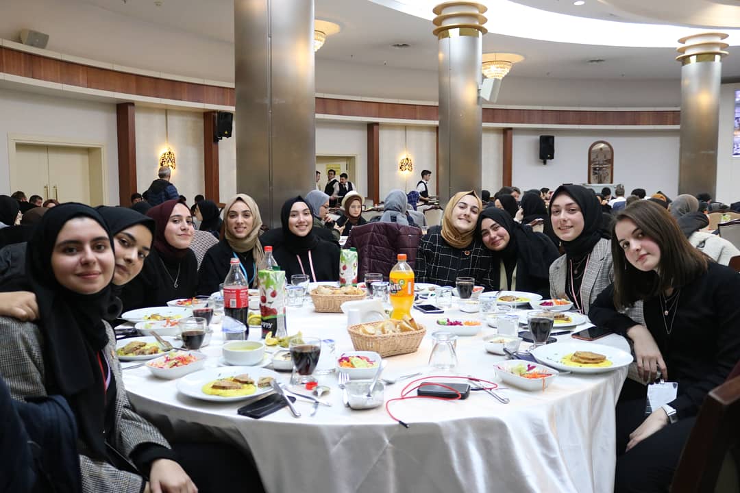 kaihlmun's tweet photo. Our participants enjoyed with the social event at the third day of KAIHLMUN'20.

#kaihlmun #kaihlmun20 https://t.co/L2g1FsFQD2