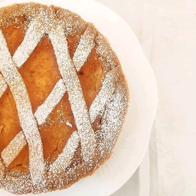 cookwithlocals's tweet photo. Pastiera Napoletana is an italian traditional Easter cake, main ingredients are ricotta cheese, candied peel and orange flower water, have you ever tasted it? #pastiera #pasticceriaitaliana #pastrylovers #pastry #pasticceria #patisserie #patisseries #bäcker #homebaked #pastrylife https://t.co/CZpgiPClx7