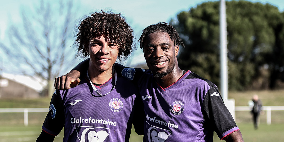 ToulouseFC's tweet photo. Dans une heure, les Pitchouns disputent leur huitième de finale de #Gambardella, à Mérignac.
Le onze de Nicolas #Sahnoun :
Lacombe - Akinjogunla, Célestin, Keben, Gau - Chaibi, Rey, Tibidi - Pannafit, Antiste, Kich.
Remplaçants : Bod, Agora, Blé, Kengbo, Lopes https://t.co/vgnNYMvf7t