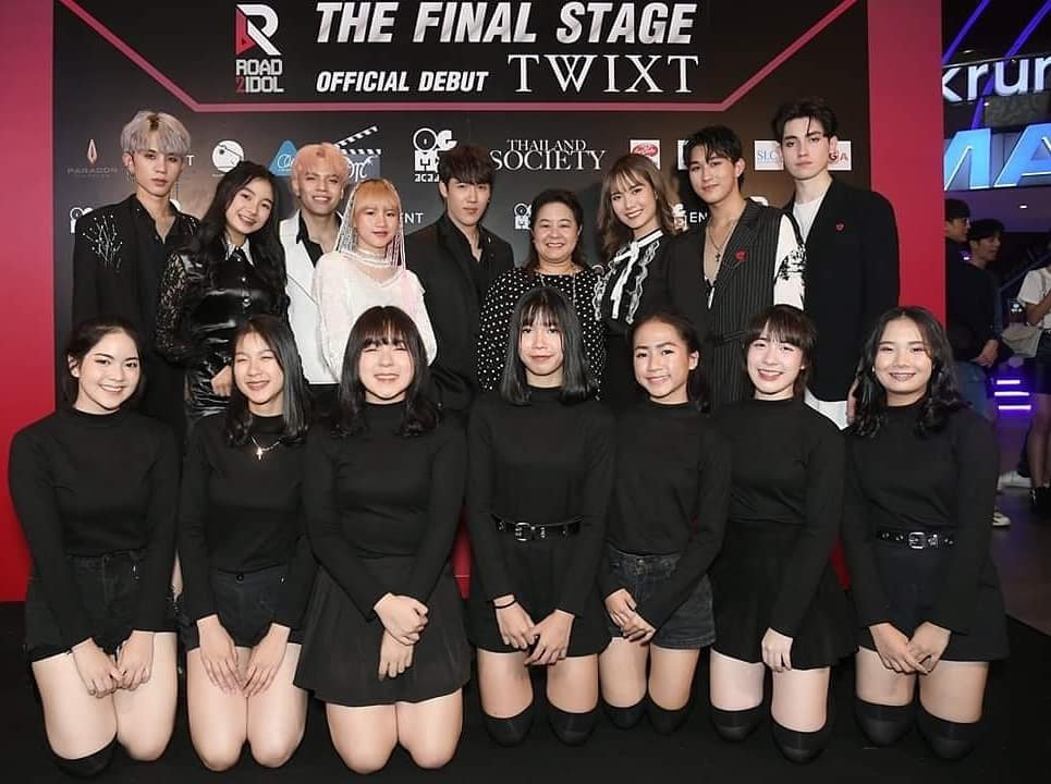 kangsom_pantip's tweet photo. 12 กุมภาพันธ์ 2020 คงเป็นอีกหนึ่งวัน ที่พวกเรา OGME Entertainment และ น้องๆ ในค่าย จดจำวันสำคัญนี้ที่พวกเราได้ทำภารกิจ https://t.co/xGnvAuX2as IG:roadtoidol #แกงส้ม #KANGSOMKS #KS12022020 #TWIXT #ROADTOIDOLTHEFINALSTAGE #ROADTOIDOLSS2 #ROADTOIDOL #R2ID #R2IDSS2 #OGME #OGMEENT https://t.co/izPyUsKIhl