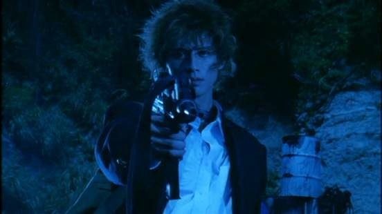 ユースケ16g ٹوئٹر پر バトルロワイアルで見た安藤政信の狂気的な佇まいを久しぶりに堪能出来た テセウスの船