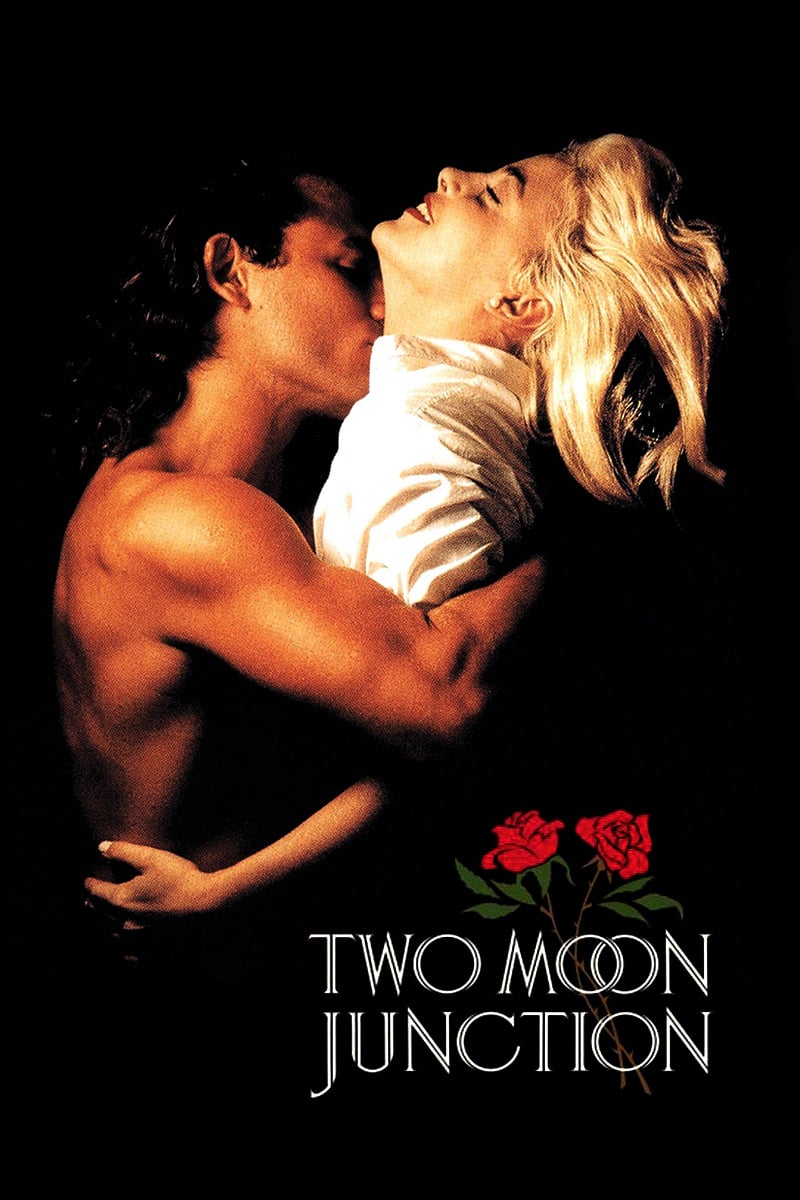 Oksana81352909's tweet photo. My favorite movie ever #twomoonjunction ❤️❤️ https://t.co/I84kwbdBds