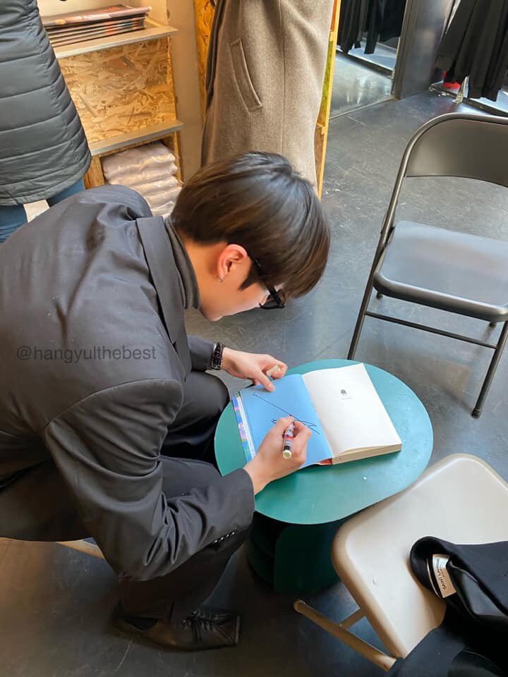hawoni_ng's tweet photo. X1 ơi Oneit ơi
@x1official101 
X1 reboot không nói nhiều nhé
#RebootX1_2020
X1 reboot now
#BraveForX1
Fly high X1
Chúng mình cùng cố gắng https://t.co/bSYQZcrqVd