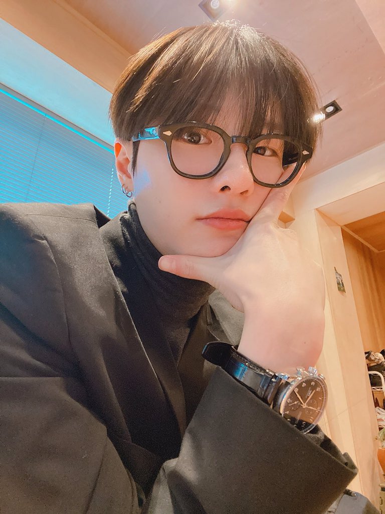 hawoni_ng's tweet photo. X1 ơi Oneit ơi
@x1official101 
X1 reboot không nói nhiều nhé
#RebootX1_2020
X1 reboot now
#BraveForX1
Fly high X1
Chúng mình cùng cố gắng https://t.co/fVvdrHxhWo