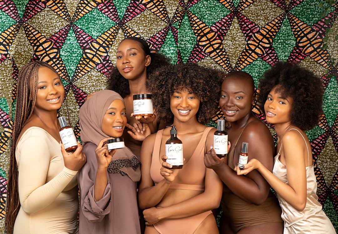 TheMaryamGiwa's tweet photo. How girls that knows #KimsSecret will be looking. https://t.co/xDWcqMekPi
