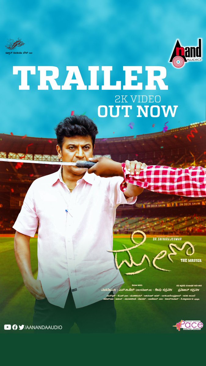 YuvarathnaaFC's tweet photo. #TheMaster arrived 🌠🌠🌠🌠🌠
#HatrickHero #KarunaadaChakravarthy Dr @NimmaShivanna
#SRKDronaTrailer out now 💥💥
from the hands of @PuneethRajkumar
👉 https://t.co/WRvEKXTUIK
#pramodchakravarthy 🎥
#RamKrish musical #MahadevappaHalagatti 💰
https://t.co/pjpKTpcYf1