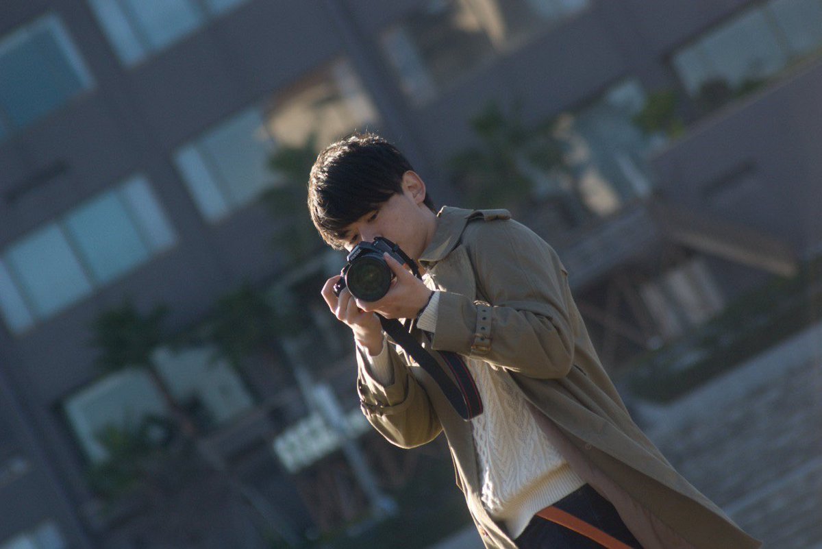 69fuo_mr01's tweet photo. 📸撮り向
写真は撮る方が好き。
ただ、映る側になるのも構図とか色々勉強になる。
−
今日の投票がまだの方はよろしくお願いします！
→https://t.co/G7Ffmswupk

#MOM2020 #ミスターオブミスター https://t.co/jjo1rV1n5H