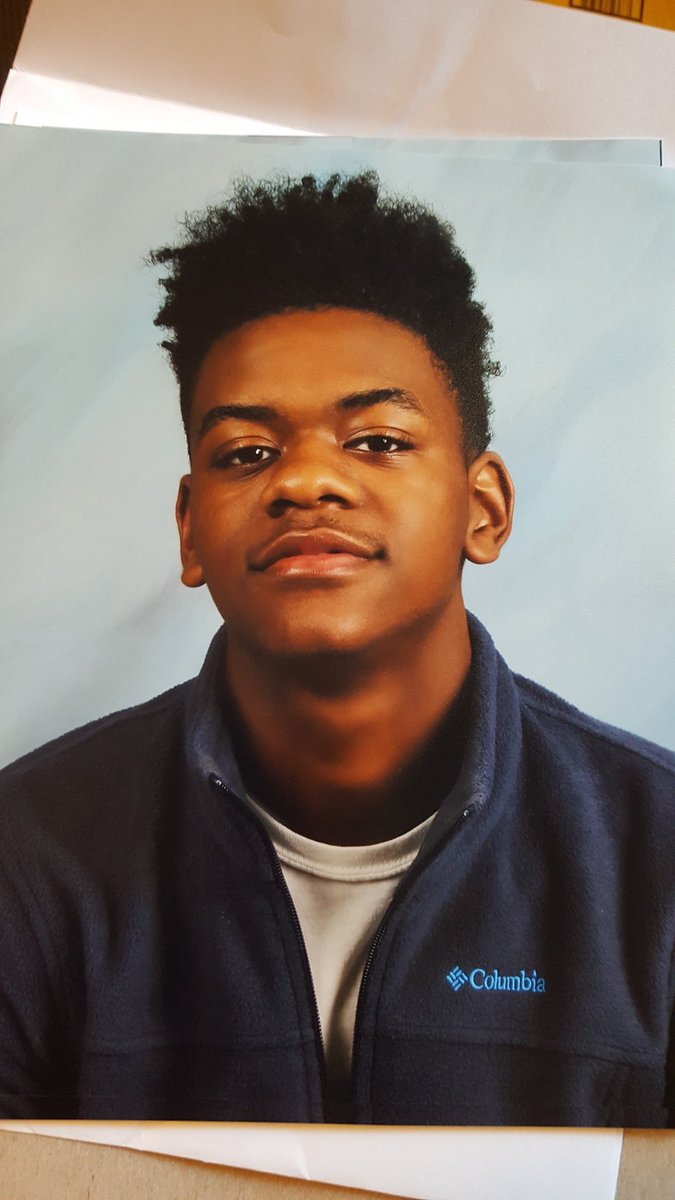 jessicadmoore05's tweet photo. A year ago today is when we got the worst phone call. A year ago today we lost somebody special. God allowed you leave me with the greatest memory of you. God allowed me to remember you as the comedian you were. I love you Dee. 😇🕊💙 #LLD #DUKEMONEY https://t.co/ciPGfT3MOo