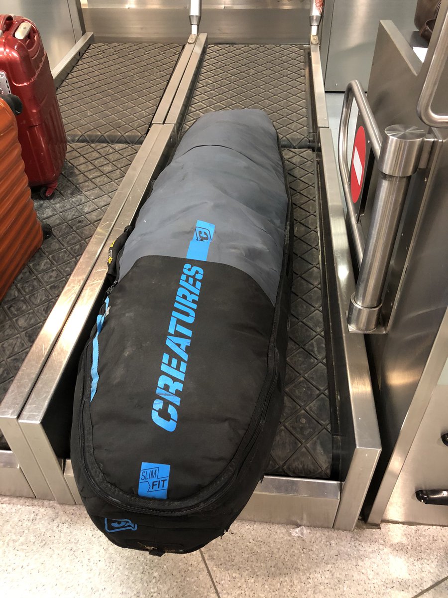 SurferTraveling's tweet photo. @etihadairways what is happening with my complaint number 758750...!? Waiting for a solution for 7 weeks now!!! #worstcustomerserviceever #thieves #liars #givemymoneyback #surfboardcharge https://t.co/HbDmnQzZX7